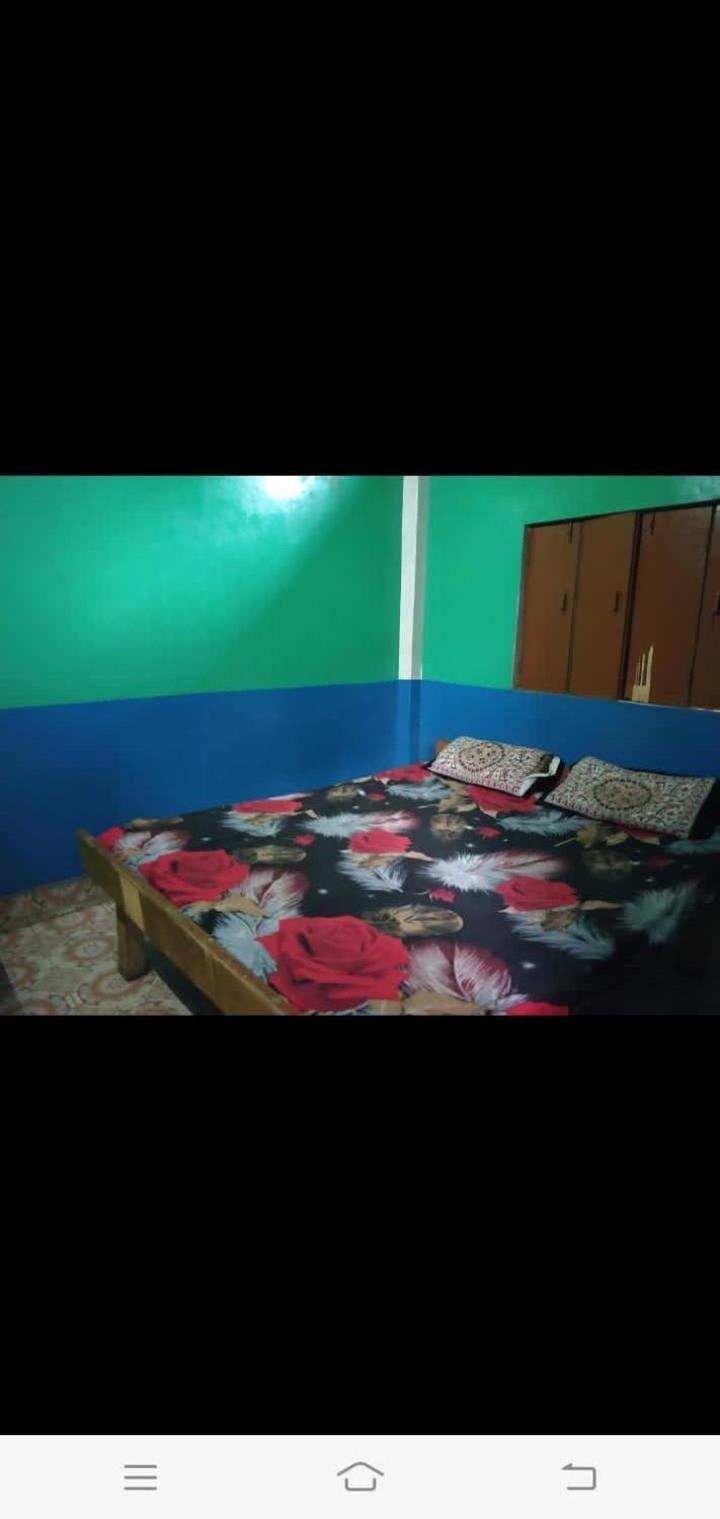 Hotel Yatri Niwas Varanasi Dış mekan fotoğraf